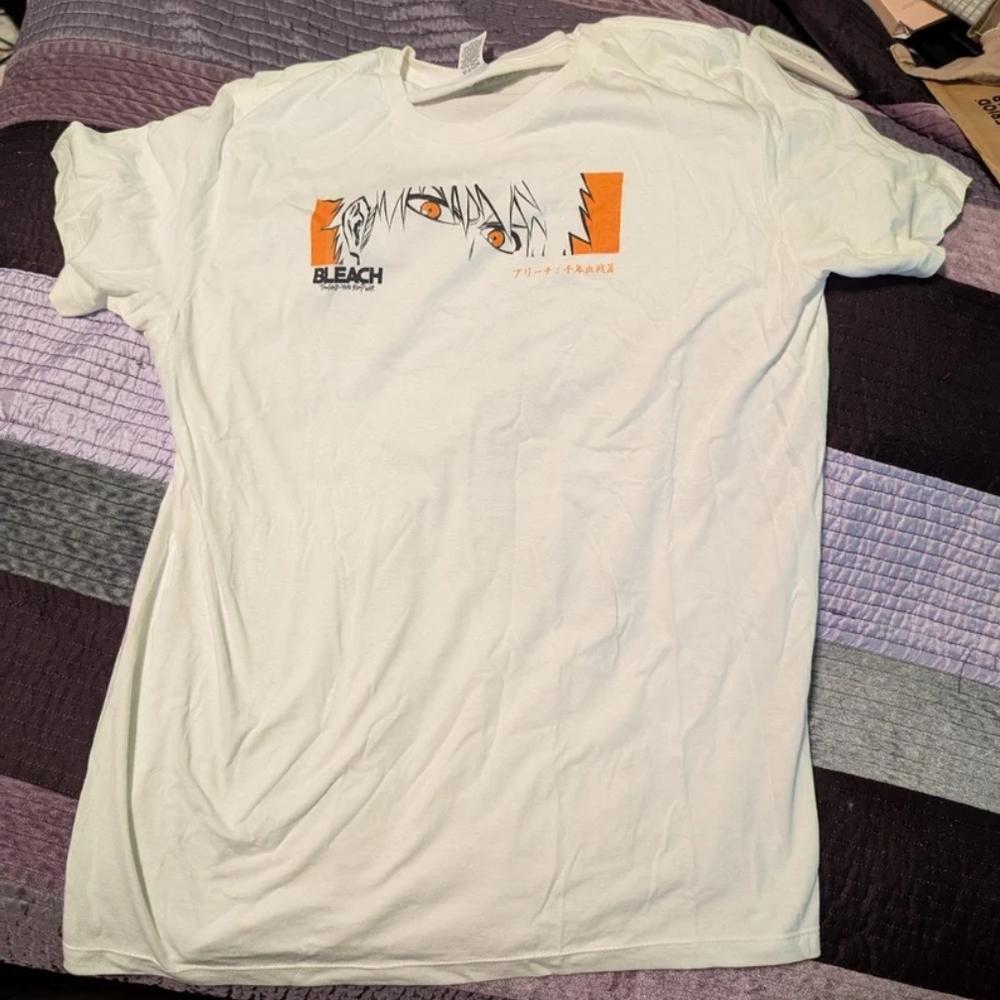 Bleach 1000 Year Blood War Panel Art & Ichigo T-Shirt